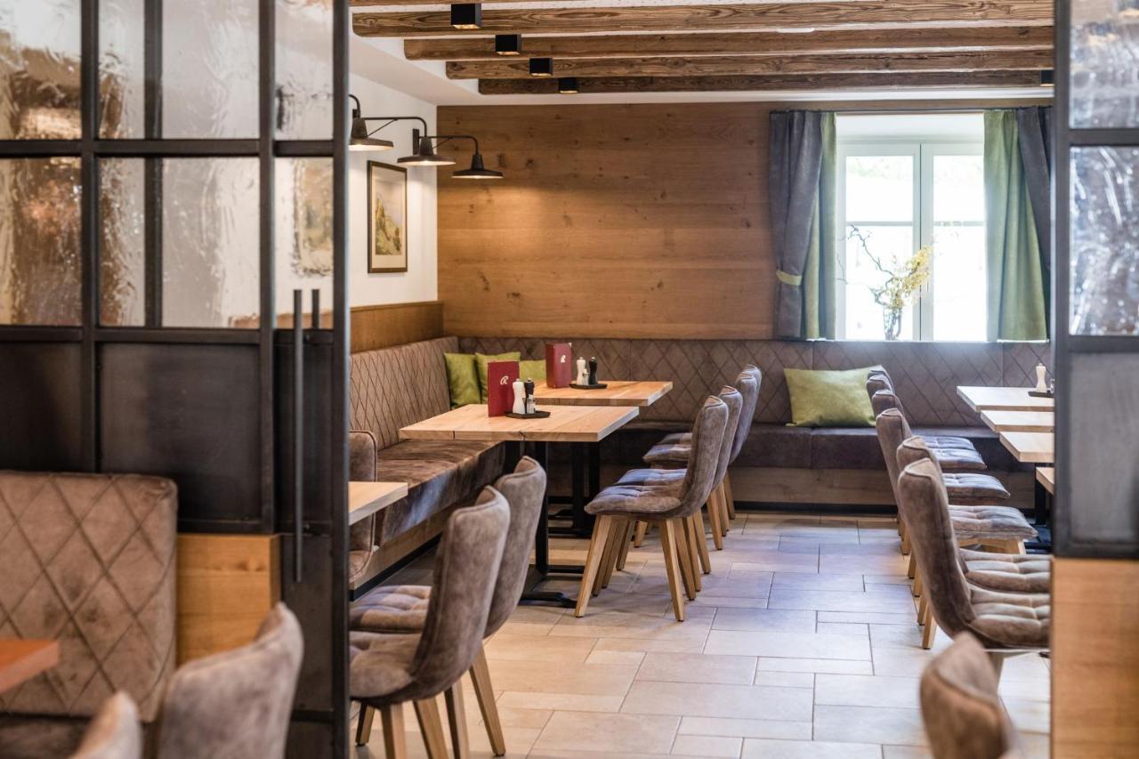 Hotel & Restaurant Ragginger Attersee Nussdorf am Attersee Buitenkant foto